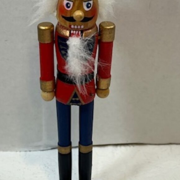 Christmas Wooden Table Nutcracker Style Decor Soldier Holiday 8.75"Tall - Picture 11 of 16